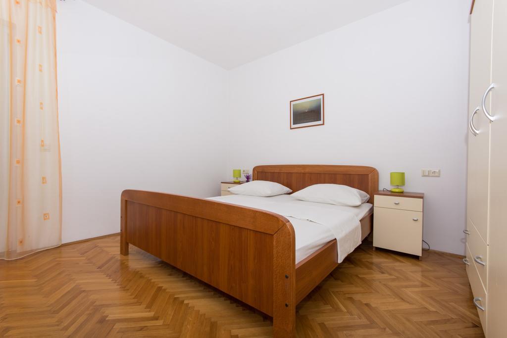 Apartmani Gaube Трогир Экстерьер фото